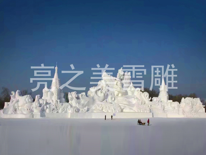 雪雕实景图6